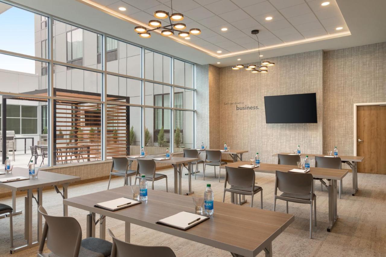 Even Hotels Rochester - Mayo Clinic Area By Ihg Екстер'єр фото